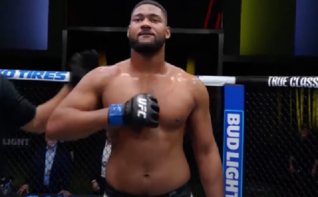 Mário Pinto TKO’s Jhonata Diniz In 2nd Round At UFC Fight Night 261